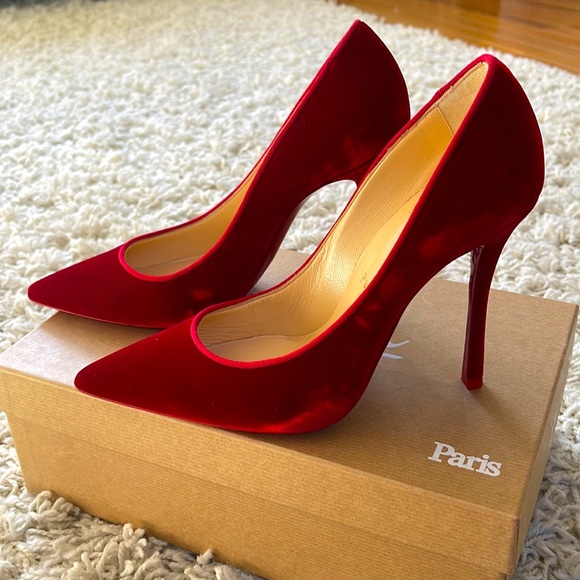Christian Louboutin Decoltish Red Velvet Heels - Picture 5 of 14